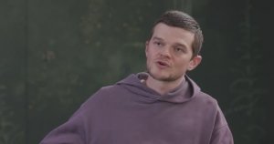 Robert Aramayo talks Elrond in The Rings of Power