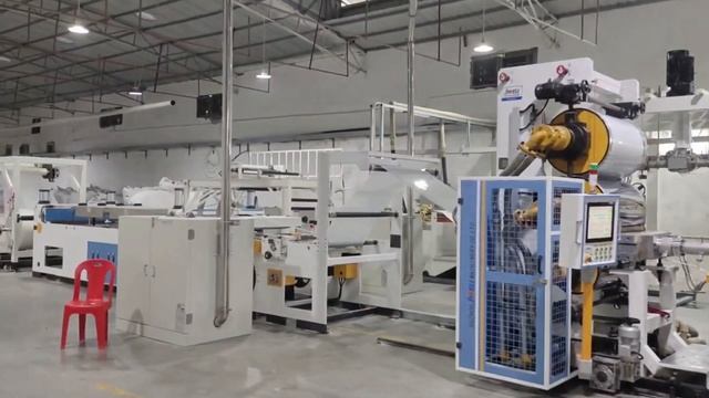 Машина для экструзии термоформовочных листов из поли? смотреть онлайн