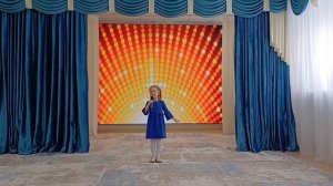 "Взгляни на мир глазами", исполняет Лукманова Алина, 5 лет