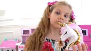 ДИАНА И РОМА - Диана и Роман играют в Поуп-айтишный челлендж для детей