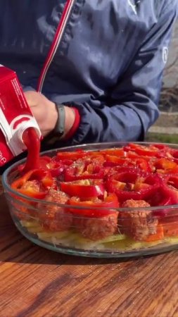 Мясные шарики по-деревенски.
