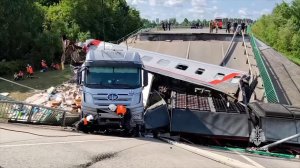 Появились кадры аварийно-спасательных работ на мосту в Брянской области
