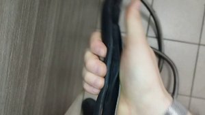 171-428 Уплотнитель проема двери передней левой