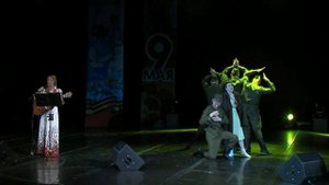 Юлия Славянская. "Упал солдат".