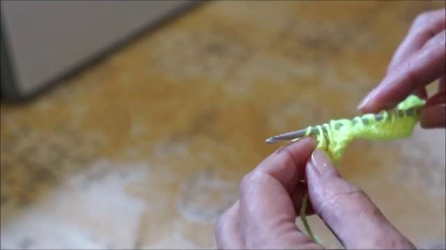 Рельефный узор крючком. Вязание тунисским крючком.