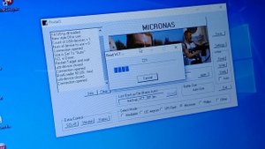Panasonic TX-R32LE8 - не включается. Решено!