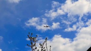 Заход на посадку в Шарик Boeing 777-312 Rossiya Reg. EI-UNM.