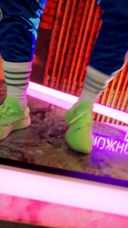 ТАНЦУЙТЕ И СИЯЙТЕ ПОД МОЮ ПЕСНЮ #арамтв #арамдавтян