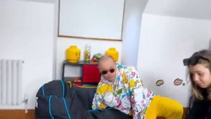 Мистер Макс • Mister Max - Шпионим за Максом