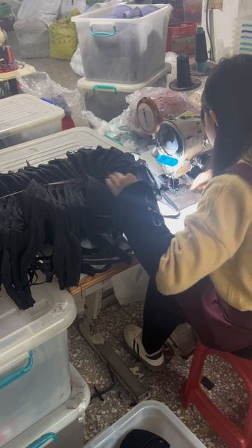 🏭 Наше производство: швейные мастера создают качеств смотреть онлайн