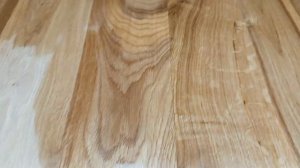 Нанесення масло Borma на дубову столешніцу