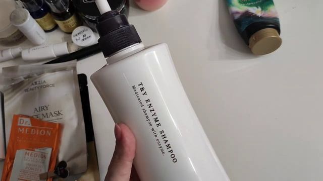 Пустые баночки. Любимая японская косметика 💚🥰.
