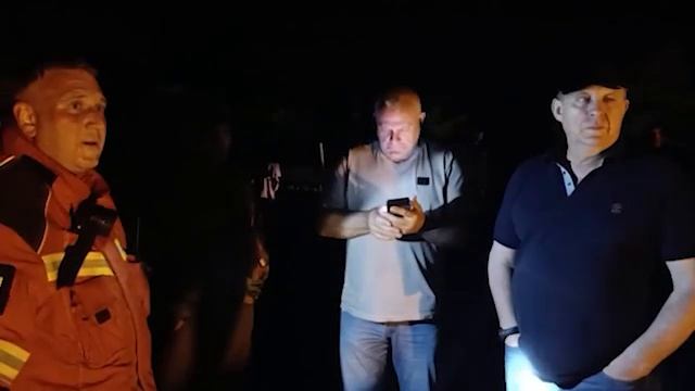 Годовалого ребёнка разыскивают спасатели на месте обрушения моста в Брянской области. По официаль...