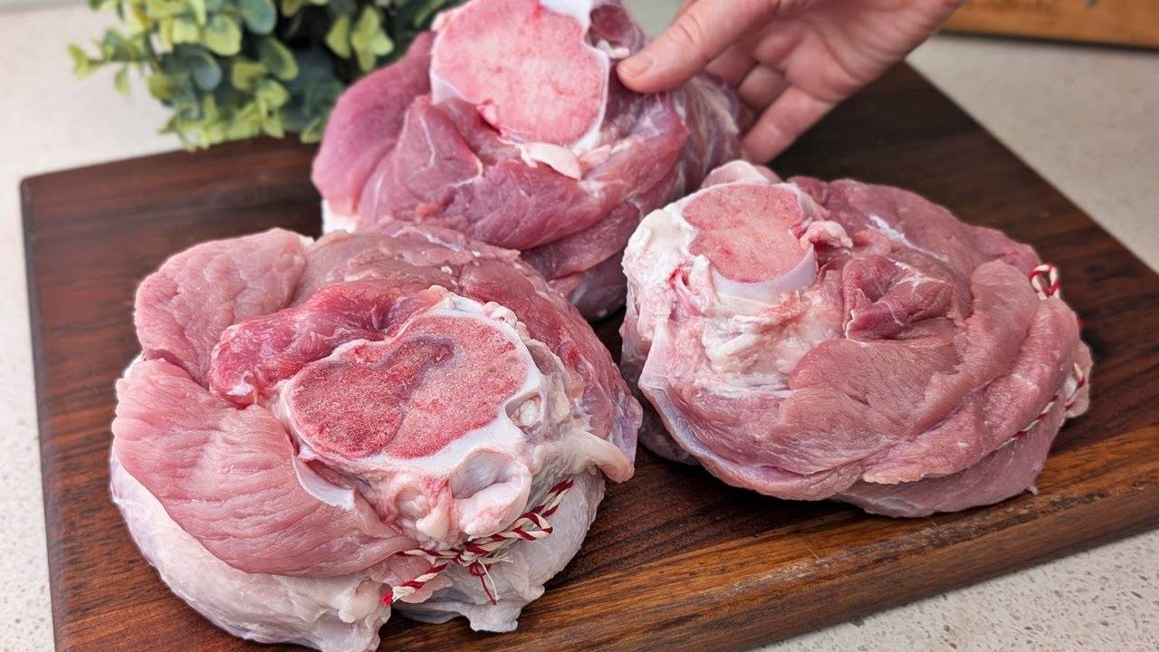 ОБАЛДЕННАЯ СВИНАЯ РУЛЬКА в духовке! Нежное, сочное мясо, тает во рту! Готовят ВСЕ!