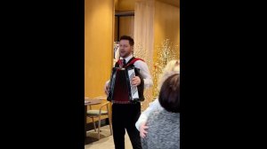 Смотреть всем!!! Поющий Баянист на юбилей и праздник в Москве