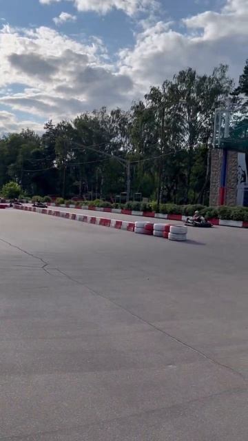 Битва в картинге:) #весело #красота #москва #отдых #гонк? смотреть онлайн