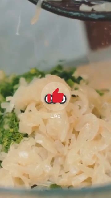 Салат с копченой курицей и фасолью смотреть онлайн