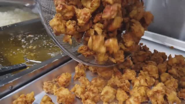 100 тонн в год _ острая кисло-сладкая курица _ Корейская уличная еда