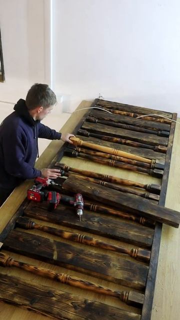 Как сделать деревянную перегородку лестничного проём смотреть онлайн