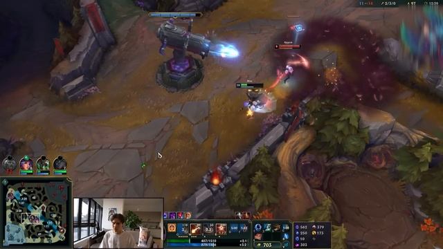 Никс потеет на Мэл в Лиге Легенд | Никс играет в Лигу смотреть онлайн