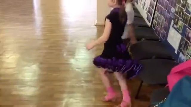 Занятие 22 февраля квикстеп смотреть онлайн