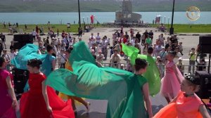 Здравствуй, лето! Да здравствуют дети!