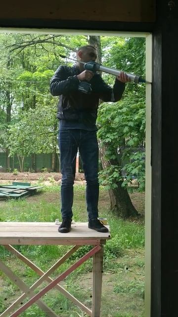 Выдавливание герметика в шов герметизации панорамн смотреть онлайн