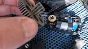 Ремонт электропривода крышки багажника Lada Vesta SW Cross