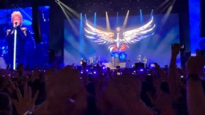 Bon Jovi - livin on a prayer Live moscow 2019 москва концерт