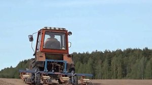 Тракторист насмерть задавил школьника и скинул тело в реку в Подмосковье