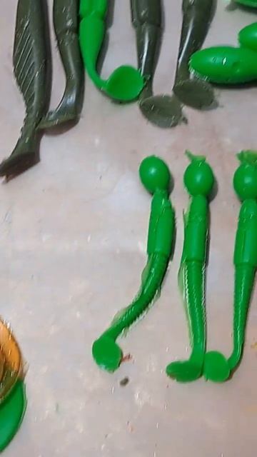 Литье силиконовых приманки#рыбалка #приманки #дома #fish смотреть онлайн