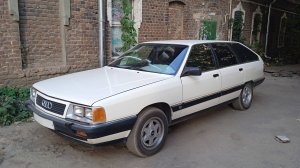 Старая Ауди