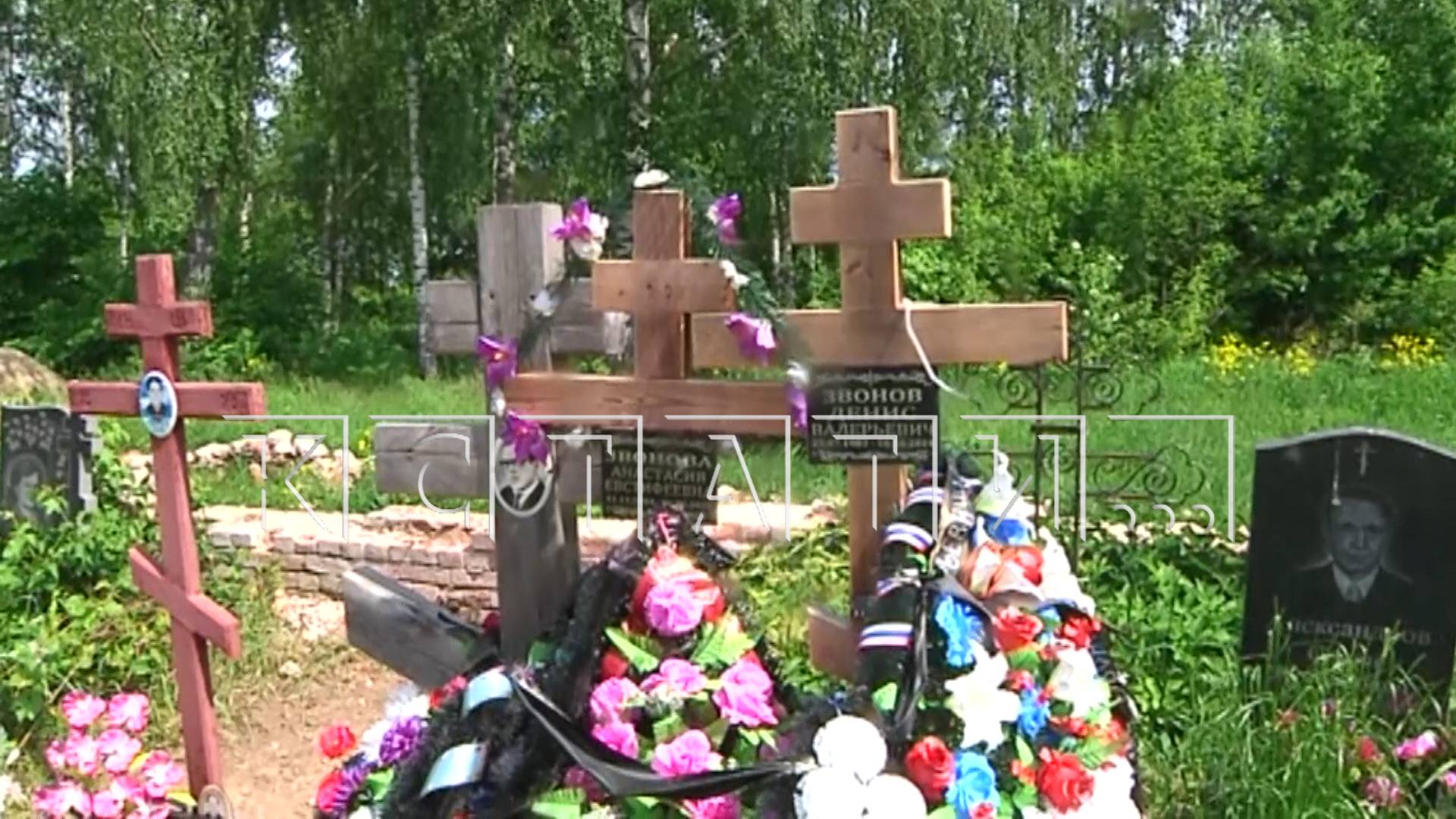 Родные бойцов, погибших на СВО, заявили о вандализме на Городецком кладбище