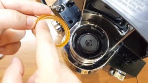 Как заменить уплотнитель на DeLonghi EC685  / SMEG