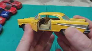 Машинки для мальчиков. Реальные легковушки и не только.