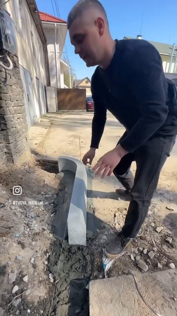 Монтаж бордюр дорожній. Тротуарна плитка. фем 📲0688881105