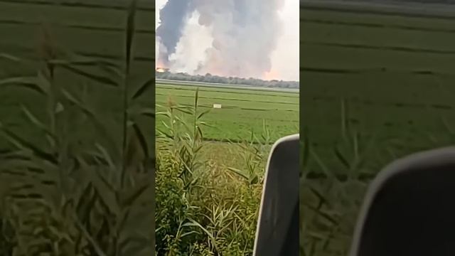 16.8.22 💥Атакованы склады 39 вертолет полка 27 сад ввс🇷? смотреть онлайн