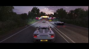 Еду на гонку в Forza Horizon 4. Гоняю с кайфом, устал от заданий