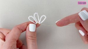 Ромашка из бисера  Простые цветы из проволоки