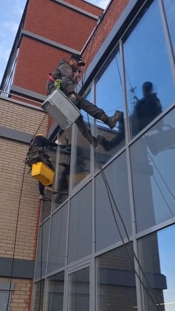 200.000 руб в месяц обучение проживания в санкт-петербург смотреть онлайн