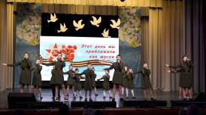 Студия эстрадного вокала " Изумрудный город " . " Мир твоему дому "