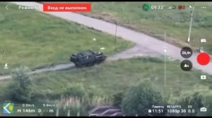 Разведрота 22-го мсп угоняет у хохлов канадский БТР LAV Super Bison
