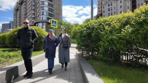 Москва шаг за шагом: живописный путь от метро Баррикадная до Спортивной