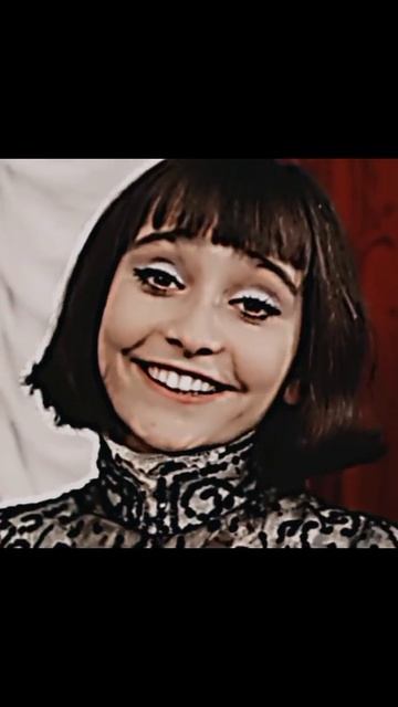 жду в тг: Уголок для 19 века #мемы #советскоекино смотреть онлайн