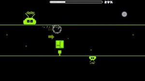 прохожу самый лёгкий уровень в geometry dash Retray