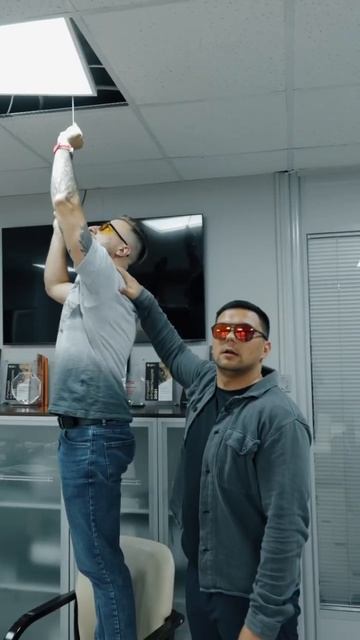 Наша большая команда)) #юмор #строительство #кровля смотреть онлайн