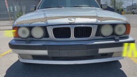 Спасение БМВ на V8. Без комментариев.