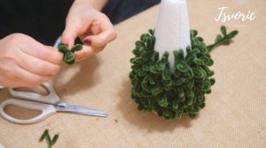 Christmas tree made of chenille wire / Ёлочка из СИНЕЛЬНОЙ проволоки / DI