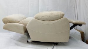 Видео с бьюти-реклайнером для наращивания ресниц в замше Smile ivory