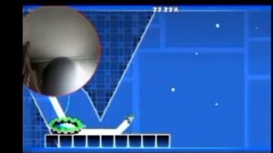 Прошел ТОП 1 Демон в Geometry Dash